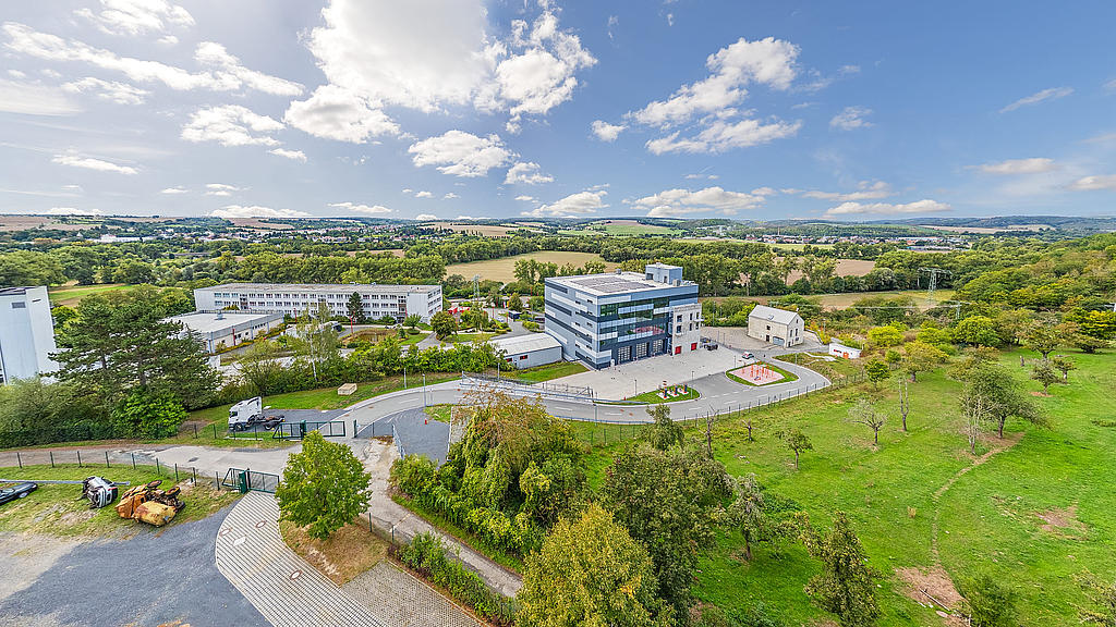 Gebäude der TLFKS von oben