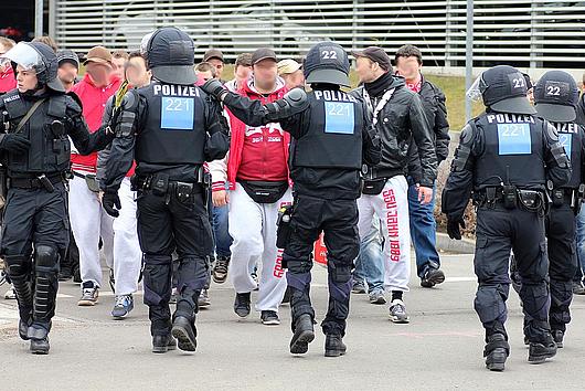 Gewalt an Polizisten